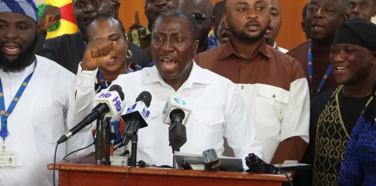 Minority slams Justice Brew Plange over ‘irresponsible’ Kpandai election ruling