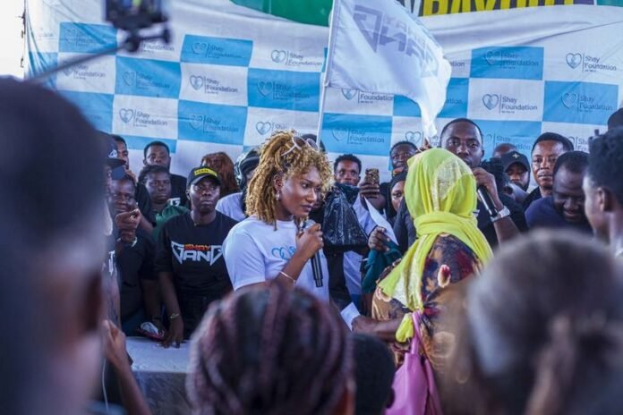 Wendy Shay storms Kasoa Market with cash donations to 50 women ahead of Shay Concert 2025