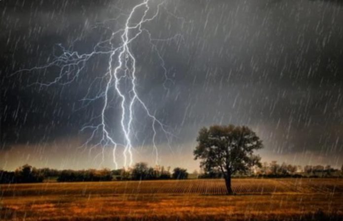 Kumasi, Obuasi, other Ashanti environs to experience thunderstorm tonight